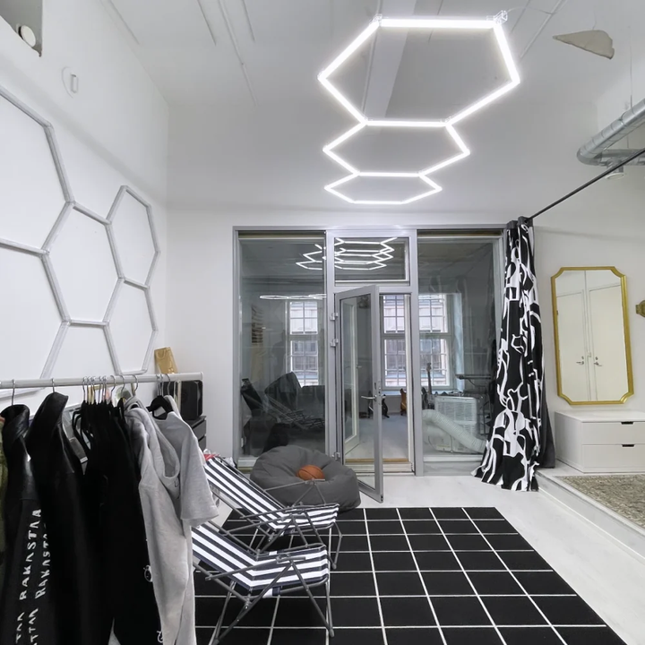 3 hex light on white ceiling 