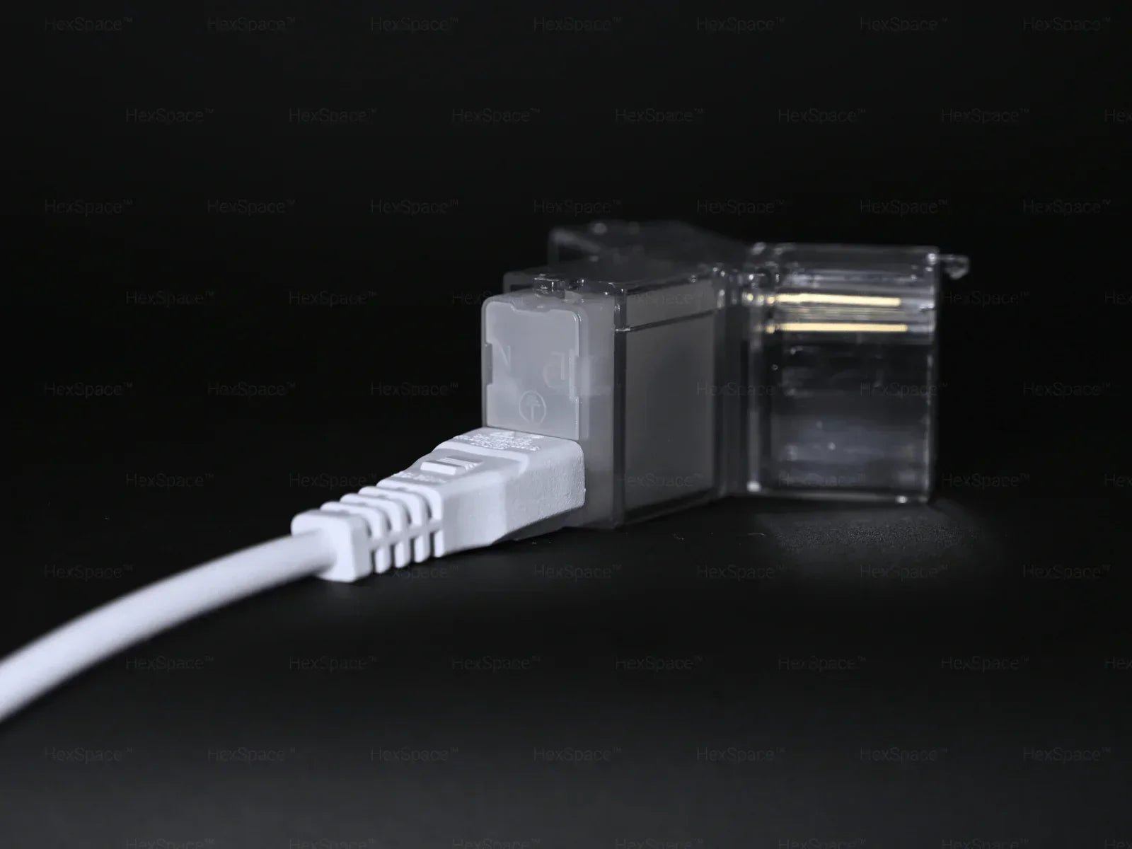 HEXLED anti-electric shock power input with built-in fuse protection