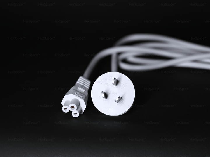 White AU/NZ standard electrical plug and 3-pin socket for HexSpace hexagon lights
